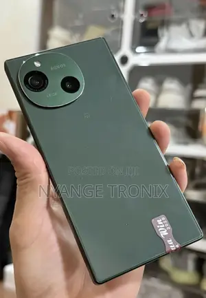 Sharp Aquos R9 12/256GB - Clean as New
