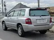 Toyota Kluger 2006 Nyeupe - 2
