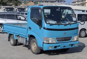 Toyota Dyna Truck - 2003