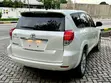 Toyota Vanguard 2012 White - 3