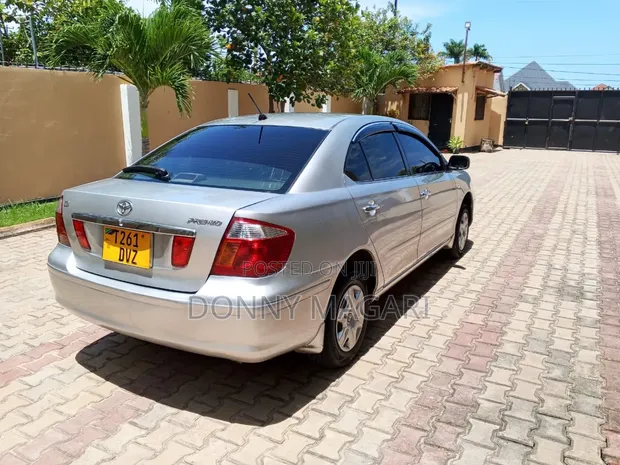 Toyota Premio 2006 Silver - 1