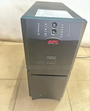 APC Smart-UPS 3000VA Iliyotumika