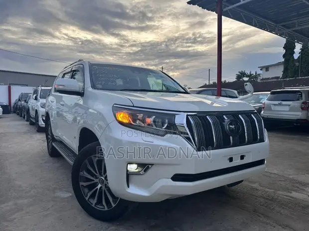 Toyota Land Cruiser Prado 2.8 2020 Nyeupe - 1