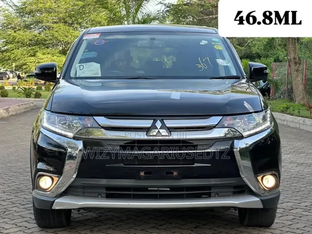 Mitsubishi Outlander 2016 Burgundy - 1