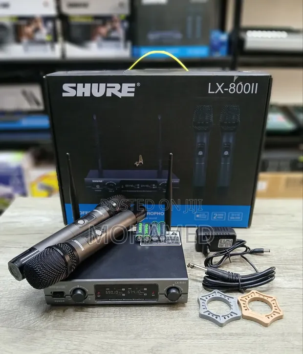 Shure LX800II Wireless Microphone System - 1