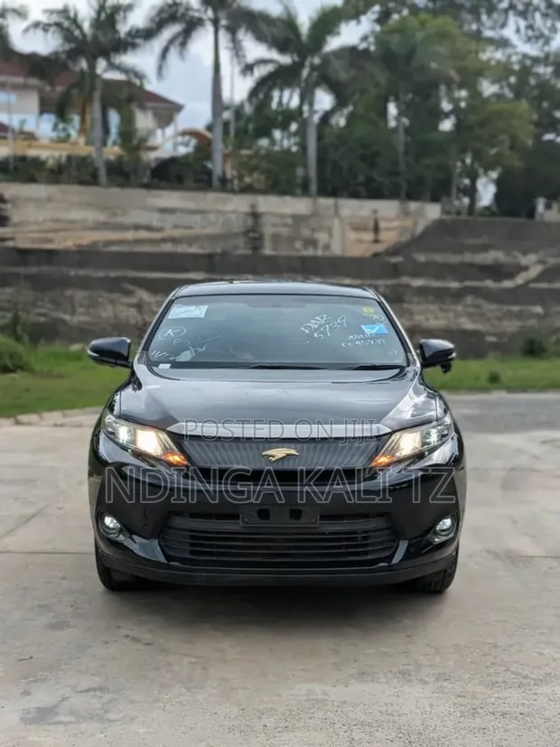 Toyota Harrier 2015 Black - 1