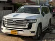 Toyota Land Cruiser LC300 Mpya 2025 Nyeupe - 1