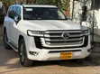 Toyota Land Cruiser LC300 Mpya 2025 Nyeupe - 3