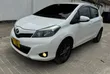 Toyota Vitz 2012 Nyeupe - 2