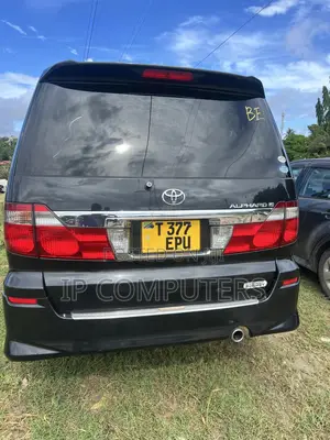 Toyota Alphard 2.4 Petrol AWD 2004 Nyeusi