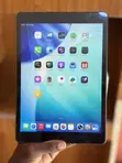 Apple iPad 9.7" 64GB Nyeusi (Iliyo tumika) - 3