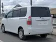 Toyota Noah 2.0 143hp AWD 2008 White - 4
