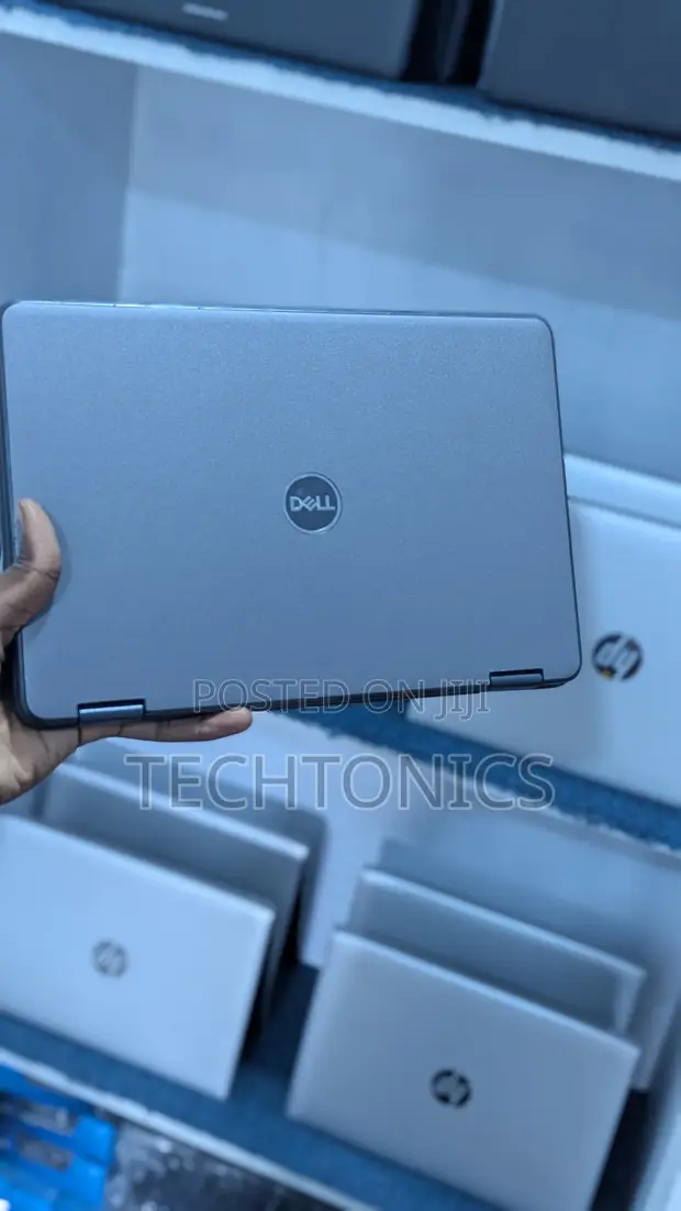 Dell Latitude 3189 Laptop Convertible 8GB RAM 128GB SSD - 1