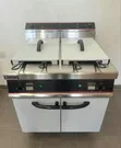 Fryer ya Umeme ya Biashara Lita 60 (30x2) - 3