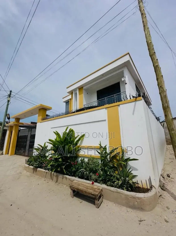 4-Bedroom Mini Flat for Sale in Makumbusho, Kijitonyama - 1