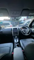 Nissan X-Trail 2011 Nyeusi - 3