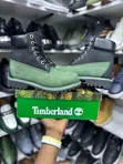 Men's Timberland Classic Leather Boots - 5