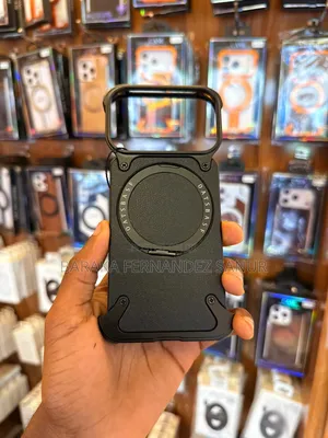 iPhone Metal Case - Nusu na Kinga