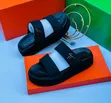 Sandals za Ngozi za Wanaume - Bidhaa za Pedro, Hermes, Versace - 4