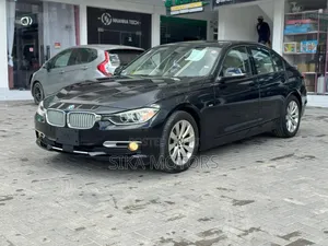 BMW 3 Series 320i 2012