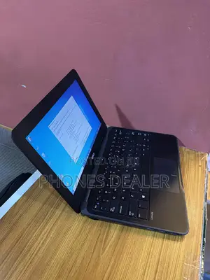Laptop Dell Latitude 3180 - 4GB RAM, 60GB SSD