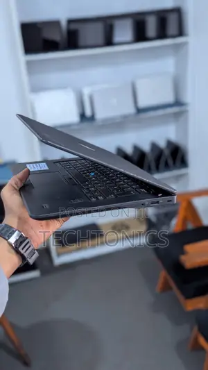 Dell Latitude 7450 Laptop 8GB RAM, 500GB HDD