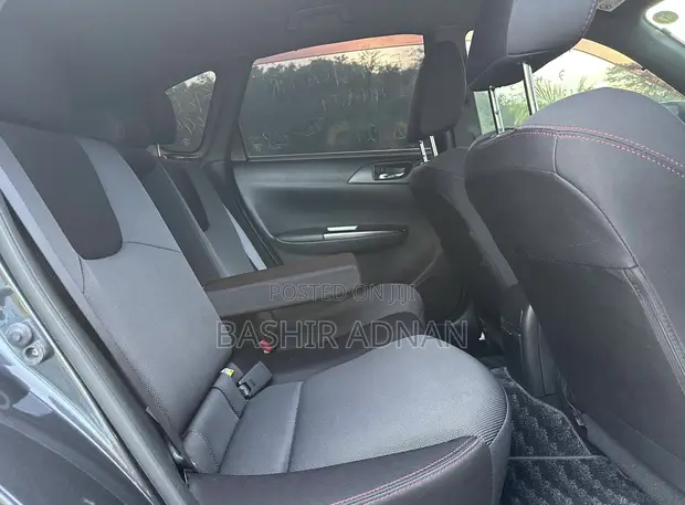 Subaru Impreza 1.5 2011 Gray - 1