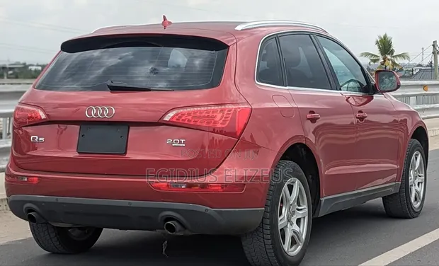 Audi Q5 TFSI 2009 - Iliyoagizwa Nje - 1