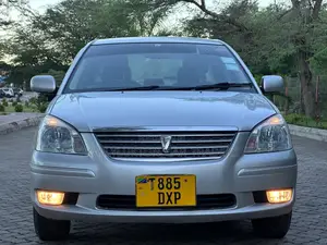 Toyota Premio 2006 Nyeupe