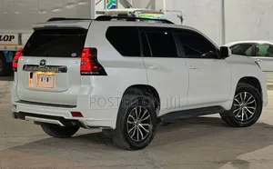 Toyota Land Cruiser Prado 2019