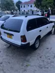 Toyota Corolla 2000 Nyeupe - 3