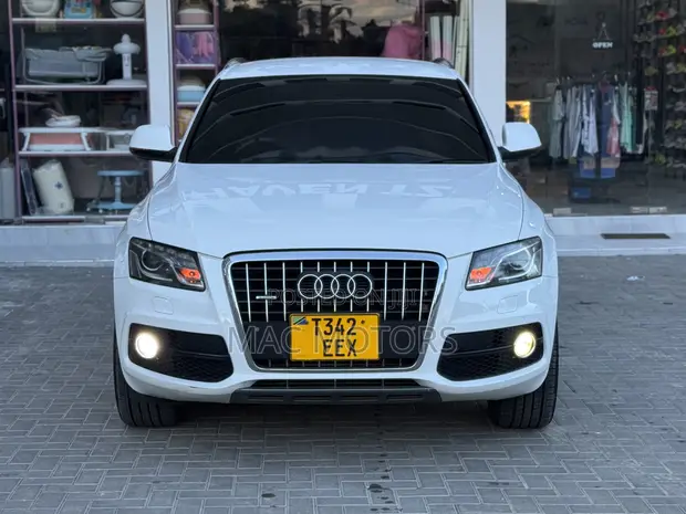 Audi Q5 S-Line 2012 - 1