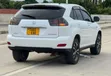 Toyota Harrier 2.4 2008 White - 4