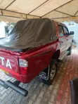 Toyota Hilux 2.5 Cab Pickup 2005 Maroon - 1