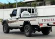 Toyota Land Cruiser 4.5 V8 DLX 2012 White - 3