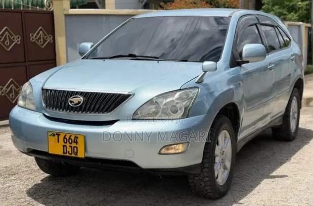 Toyota Harrier 2005 Blue - 1