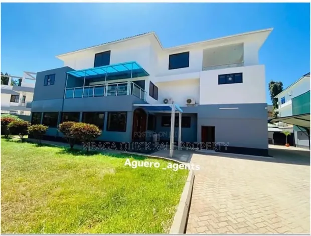 5 Bedroom House for Sale in Masaki - 1