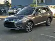 Mitsubishi Outlander 2016 Kijivu - 2