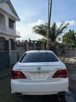 Toyota Crown 2010 Nyeupe - 2