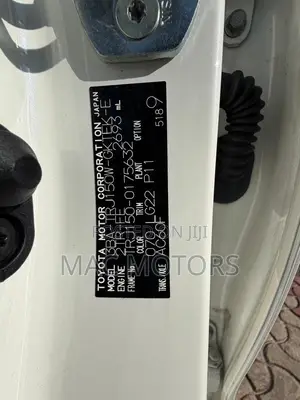 Toyota Land Cruiser Prado 2.7 2023 Nyeupe