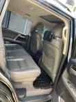 Toyota Land Cruiser V8 2007 Nyeusi - 5