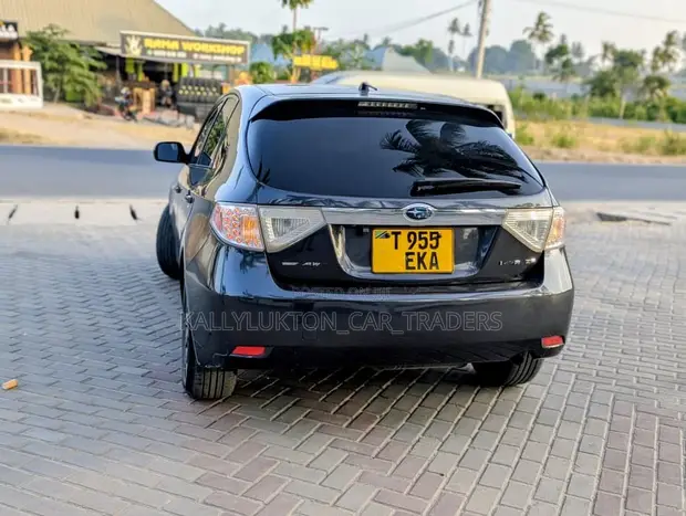 Subaru Impreza 2013 Black - 1