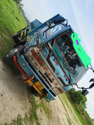Mitsubishi Fuso Tipper 6D17 - 4 Ton Capacity