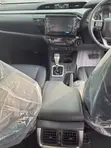 Toyota Hilux 2025 Nyeusi Mpya - 3