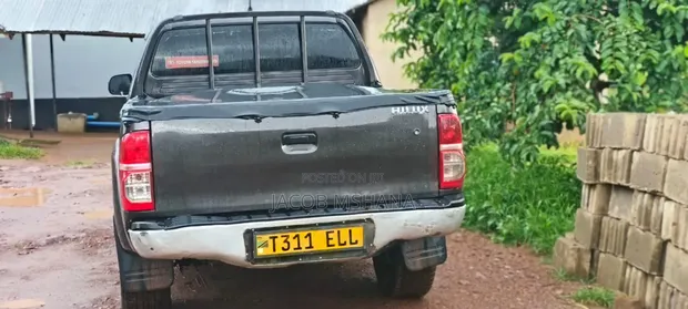 Toyota Hilux 2008 Double Cabin - 1