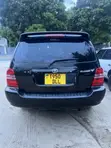 Toyota Kluger 2005 Black - 4