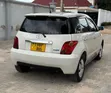Toyota IST 2004 White - 4