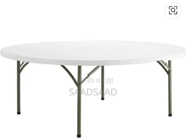Round Picnic Table 180cm - Seats 8 - 1
