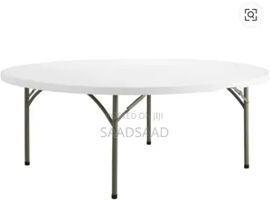 Round Picnic Table 180cm - Seats 8