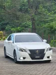 Toyota Crown Athlete 2014 Pearl - 4